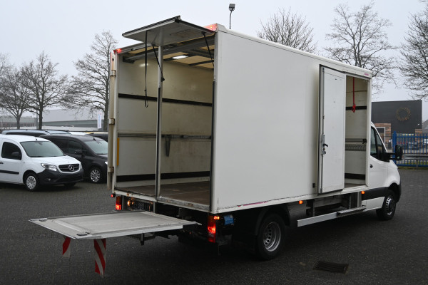 Mercedes-Benz Sprinter 514 CDI Bakwagen met laadklep Airco, Camera, Geveerde stoel, Palfinger klep