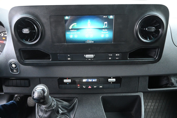Mercedes-Benz Sprinter 514 CDI Bakwagen met laadklep Airco, Camera, Geveerde stoel, Palfinger klep