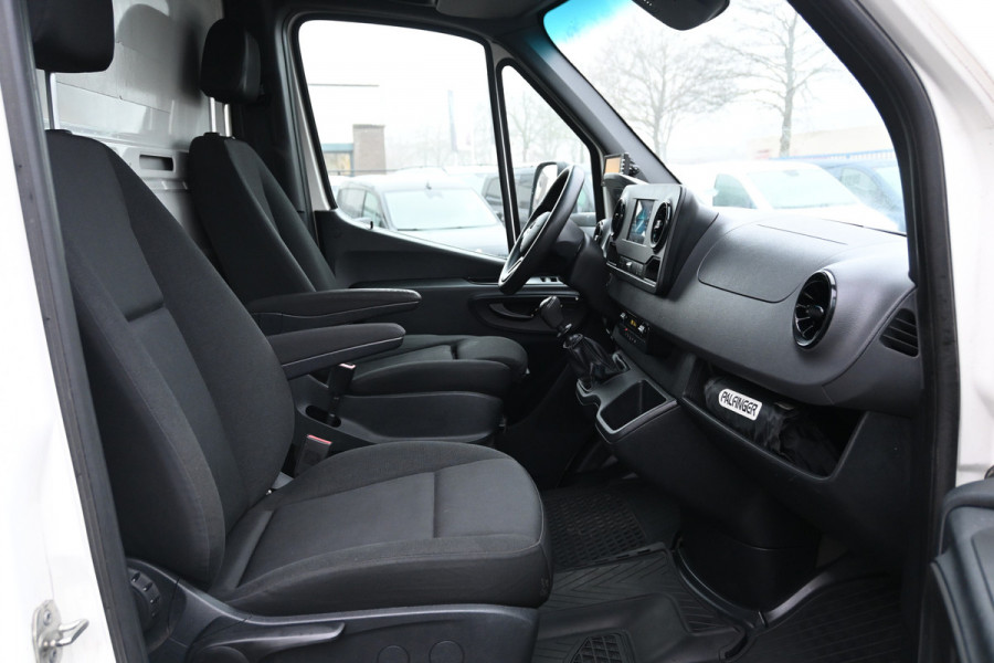 Mercedes-Benz Sprinter 514 CDI Bakwagen met laadklep Airco, Camera, Geveerde stoel, Palfinger klep