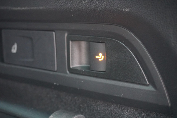 Škoda Kodiaq 1.5 TSI Business Edition + SPORTSTOELEN / CAMERA / TREKHAAK ELEKTRISCH