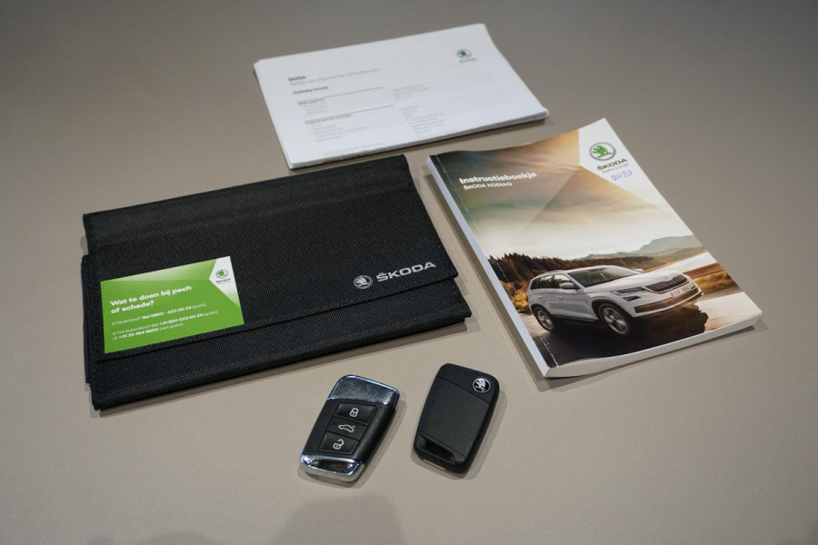 Škoda Kodiaq 1.5 TSI Business Edition + SPORTSTOELEN / CAMERA / TREKHAAK ELEKTRISCH