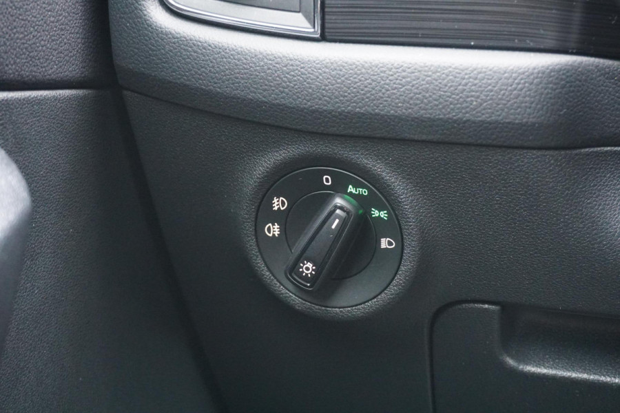 Škoda Kodiaq 1.5 TSI Business Edition + SPORTSTOELEN / CAMERA / TREKHAAK ELEKTRISCH