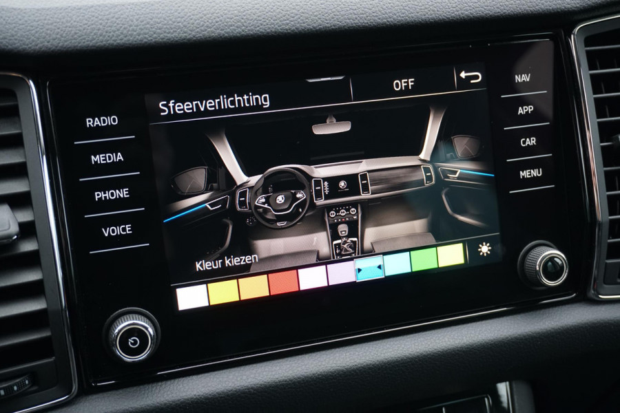 Škoda Kodiaq 1.5 TSI Business Edition + SPORTSTOELEN / CAMERA / TREKHAAK ELEKTRISCH