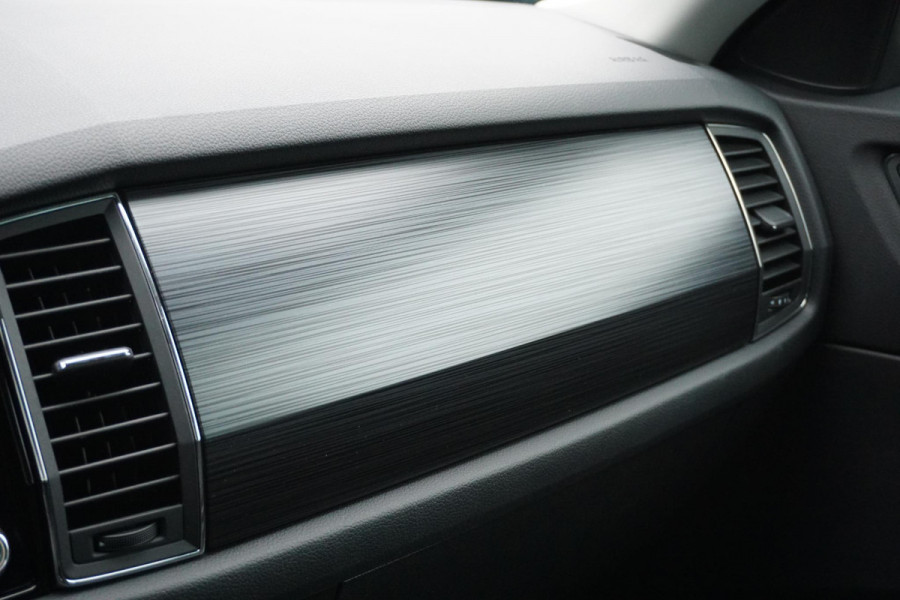 Škoda Kodiaq 1.5 TSI Business Edition + SPORTSTOELEN / CAMERA / TREKHAAK ELEKTRISCH