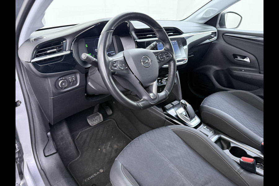 Opel CORSA-E Elegance 50kWh 3-Fase Navi Ecc Apple Carplay Android Auto Cruise Control DAB Lmv Led Bluetooth Lane Assist Regen-Lichtsensor Keyless SOH 91% 1e Eigenaar Dealeronderhouden Origineel Nederlandse Auto