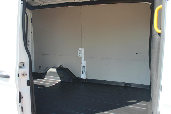 Ford E-Transit 350 L2H2 Trend 68 kWh Pro Power on board, Navigatie, Adaptieve Cruise, 360 camera