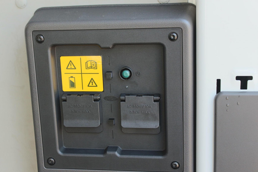 Ford E-Transit 350 L2H2 Trend 68 kWh Pro Power on board, Navigatie, Adaptieve Cruise, 360 camera