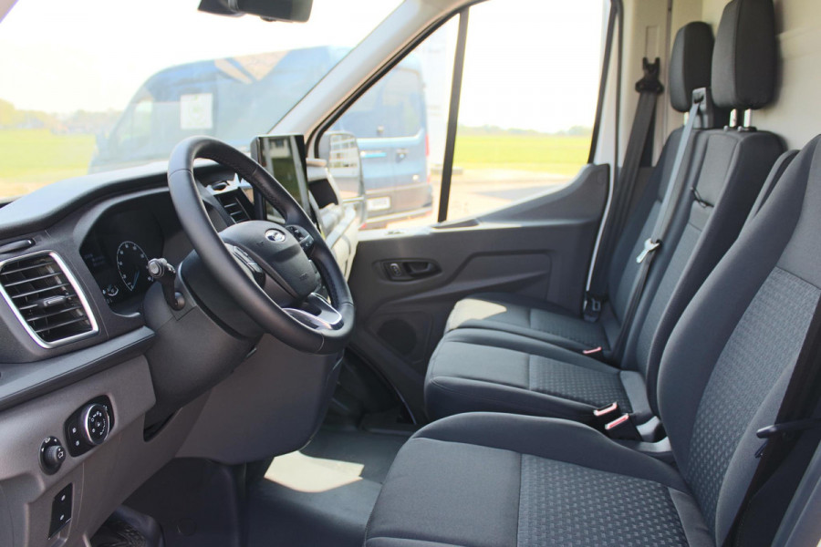 Ford E-Transit 350 L2H2 Trend 68 kWh Pro Power on board, Navigatie, Adaptieve Cruise, 360 camera