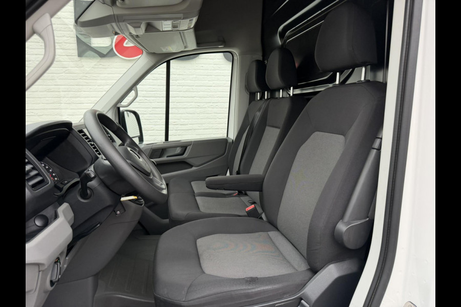 Volkswagen Crafter 35 2.0 TDI L3H3 EURO 6 Garantie Trekhaak Airco Cruise Pdc Dab Carplay Navi