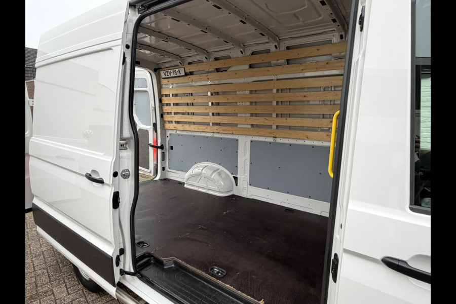 Volkswagen Crafter 35 2.0 TDI L3H3 EURO 6 Garantie Trekhaak Airco Cruise Pdc Dab Carplay Navi