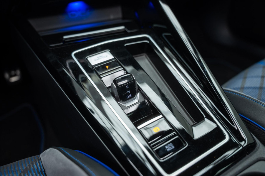 Volkswagen Golf ABT 2.0 TSI R 4Motion |Pano|AKRA|H&K|HUD|Camera|Dodehoek|