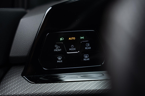 Volkswagen Golf ABT 2.0 TSI R 4Motion |Pano|AKRA|H&K|HUD|Camera|Dodehoek|