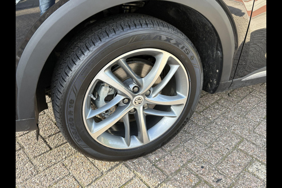 MG EHS 1.5 TGDI Luxury Plug-in Hybride 258pk | Adaptieve Cruise | Lederen Bekleding | Achteruitrijcamera | Navigatie | Elektrische Bestuurdersstoel