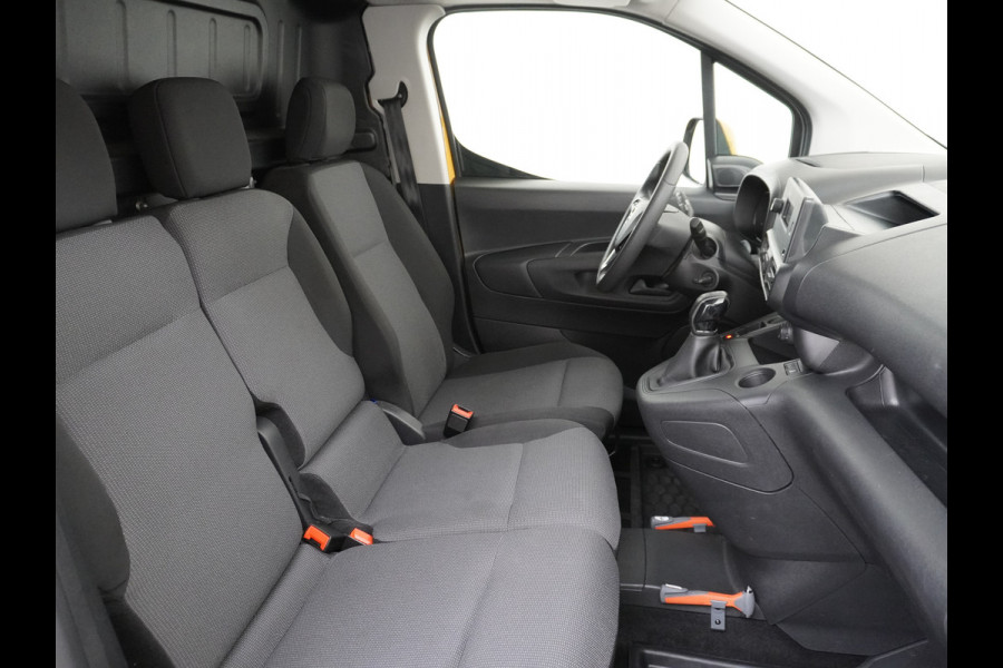 Opel Combo 1.5CDTI EURO 6 3-Persoons ECC Cruise Control Bluetooth Elektr.ramen Elektr.spiegels+Verwarmd Centr.Vergr+ab. L1H1 Edition Schuifdeur Betonplex vloer Lat om Lat betimmering Allesdragers Origineel Nederlandse Auto