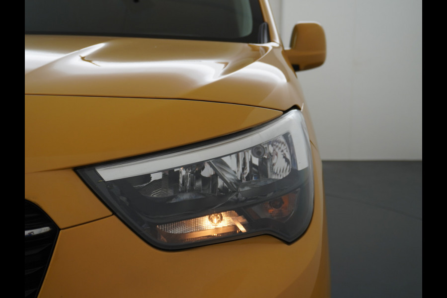 Opel Combo 1.5CDTI EURO 6 3-Persoons ECC Cruise Control Bluetooth Elektr.ramen Elektr.spiegels+Verwarmd Centr.Vergr+ab. L1H1 Edition Schuifdeur Betonplex vloer Lat om Lat betimmering Allesdragers Origineel Nederlandse Auto