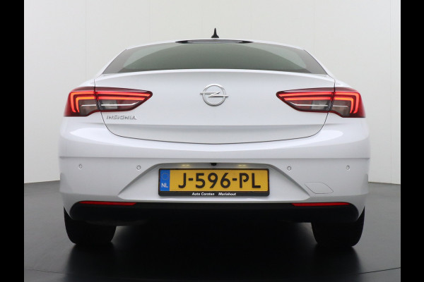 Opel Insignia Grand Sport 1.5T 165PK Leder AGR-Comfort Stoelen Camera Navi Apple Carplay Android Pdc Trekhaak LED Ecc Cruise Control Business  Regen-Lichtsensor Sensor dodehoek Verkeersbordlezer Rijstrooksensor 1e Eigenaar Origineel Nederlandse Auto