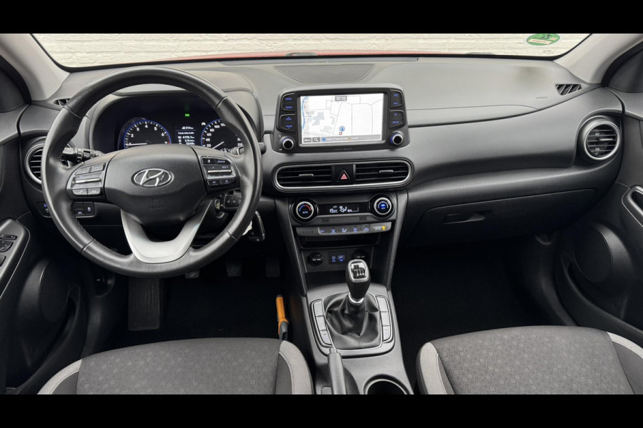 Hyundai Kona 1.0T Essence Climate control Cruise Navi Apple / Android DAB Krell audio