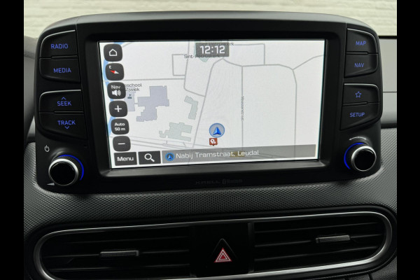 Hyundai Kona 1.0T Essence Climate control Cruise Navi Apple / Android DAB Krell audio