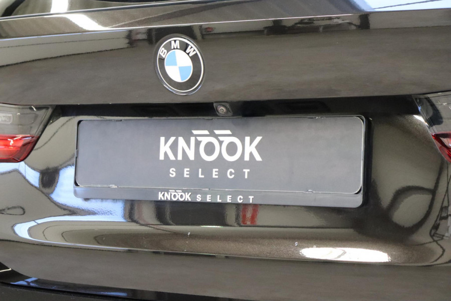 BMW 3 Serie Touring 330i High Executive M Sport Pakket Automaat / Live Cockpit Professional / Panoramadak / Driving Assistant Professional / M Sport Differentieel / Nappa Leder / Extra Getint Glas / 19 Inch / Harman Kardon / M Sport Remsysteem / Achteruitrijcamera / Stoelverwarming / Head-Up Display