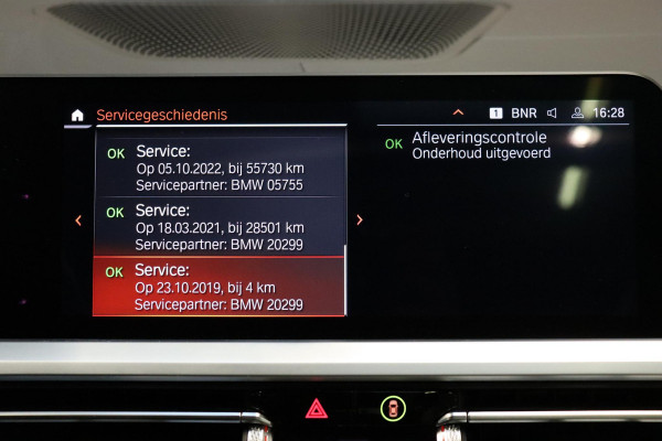 BMW 3 Serie Touring 330i High Executive M Sport Pakket Automaat / Live Cockpit Professional / Panoramadak / Driving Assistant Professional / M Sport Differentieel / Nappa Leder / Extra Getint Glas / 19 Inch / Harman Kardon / M Sport Remsysteem / Achteruitrijcamera / Stoelverwarming / Head-Up Display