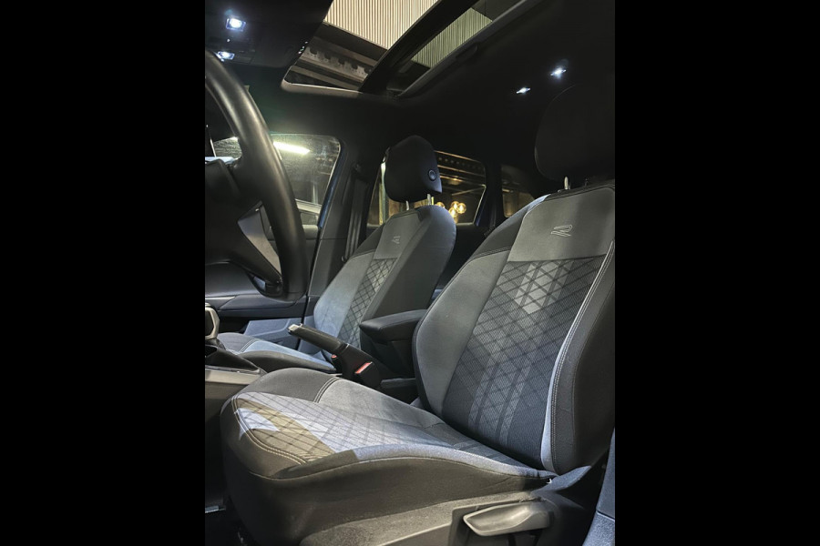 Volkswagen Taigo 1.0 TSI R-Line