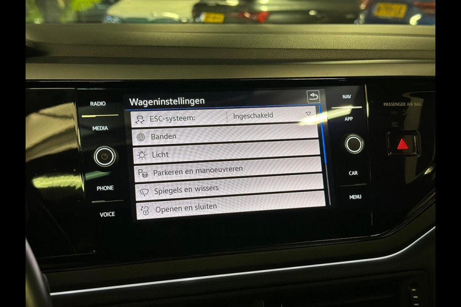 Volkswagen Taigo 1.0 TSI R-Line