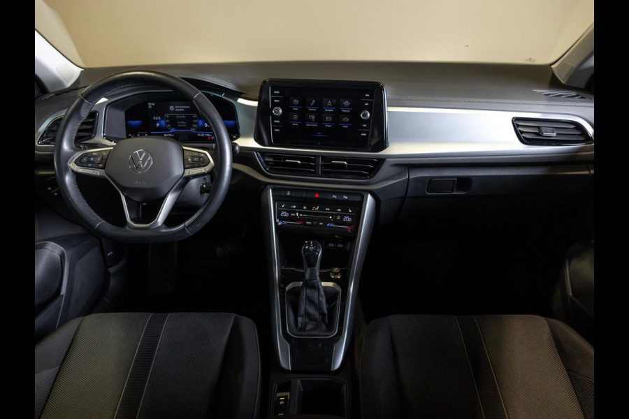 Volkswagen T-Roc 1.5 TSI Life / 150pk / Achteruitrij camera / Stoelverwarming /