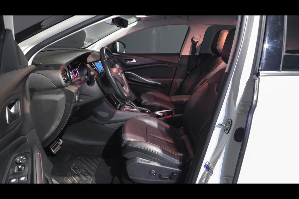 Opel Grandland X 1.6 Turbo Ultimate | Leder | Camera | Navi | PHEV | Stoelkoeling