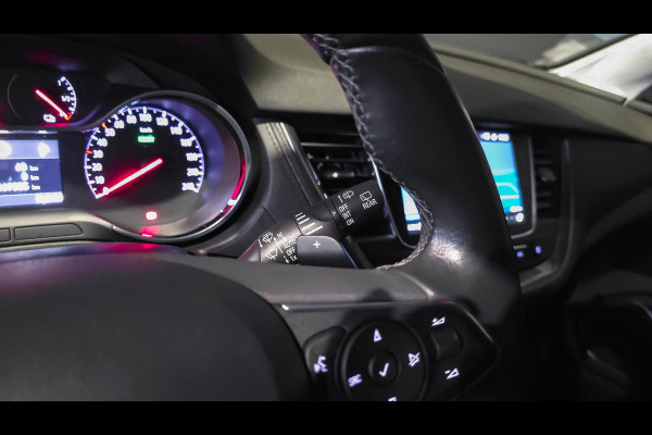 Opel Grandland X 1.6 Turbo Ultimate | Leder | Camera | Navi | PHEV | Stoelkoeling