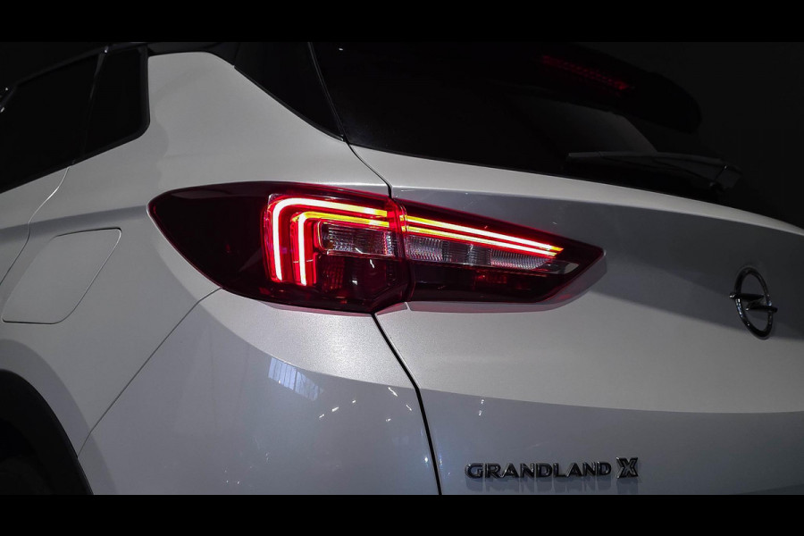 Opel Grandland X 1.6 Turbo Ultimate | Leder | Camera | Navi | PHEV | Stoelkoeling
