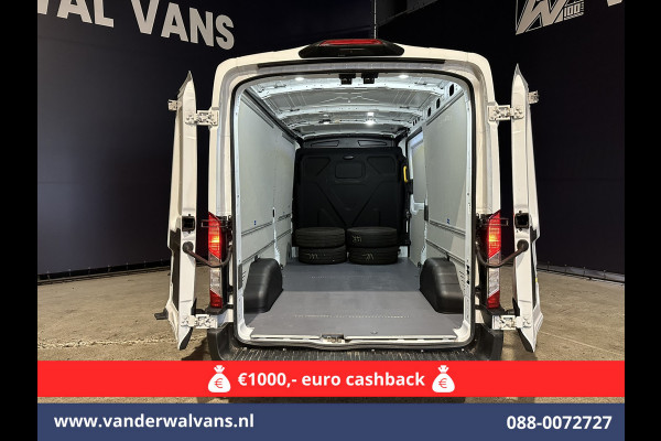 Ford Transit 2.0 TDCI 131pk L3H2 Euro6 Airco | Camera | Navigatie | Apple Carplay | Stoelverwarming Cruisecontrol, Android auto, Verwarmde voorruit, Parkeersensoren, Bijrijdersbank, 2500kg trekvermogen
