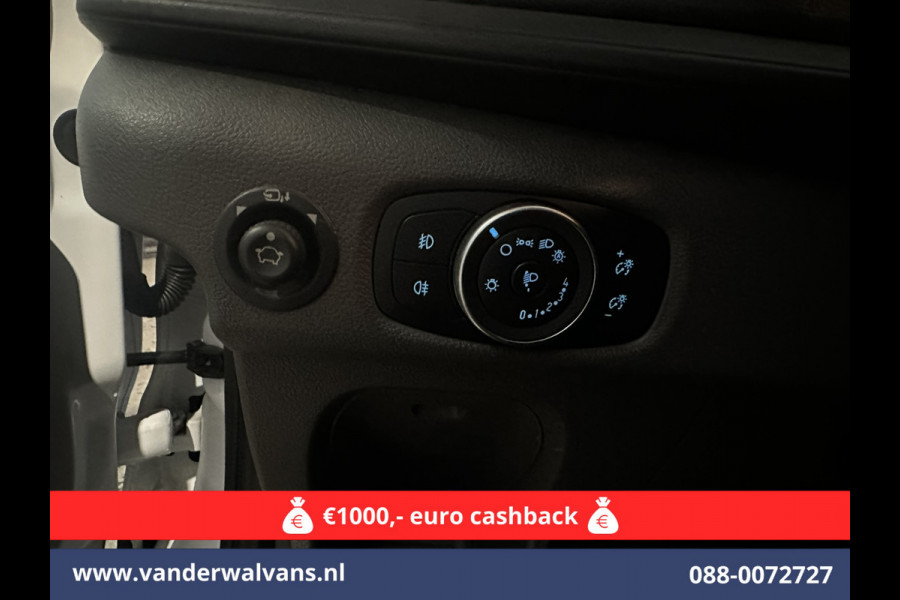 Ford Transit 2.0 TDCI 131pk L3H2 Euro6 Airco | Camera | Navigatie | Apple Carplay | Stoelverwarming Cruisecontrol, Android auto, Verwarmde voorruit, Parkeersensoren, Bijrijdersbank, 2500kg trekvermogen