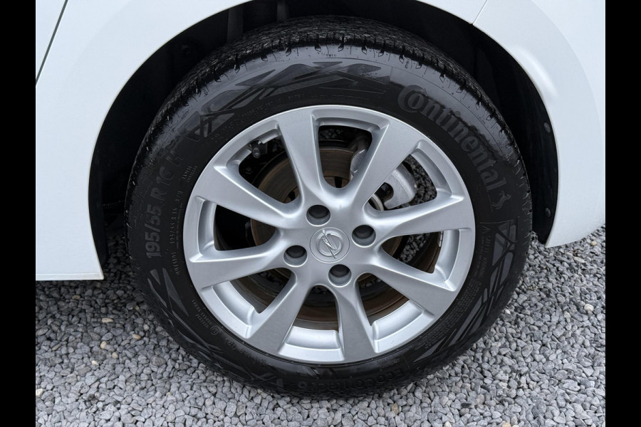 Opel Corsa 1.2 Edition Dealer Onderhouden,2e Eigenaar,Navi,Pdc,Carplay,Airco,Cruise,Lm velgen,Weinig Km,N.A.P,Apk tot 09-2027