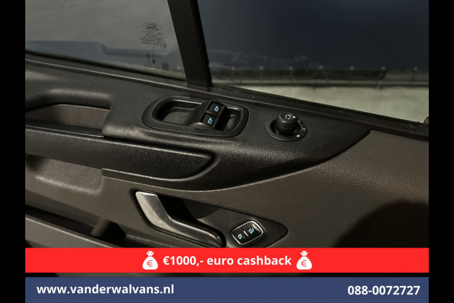 Ford Transit Custom 2.0 TDCI 130pk L2H1 Euro6 ** Airco | LED | Cruisecontrol | Verwarmde voorruit | Parkeersensoren Bijrijdersbank, 2800kg trekvermogen
