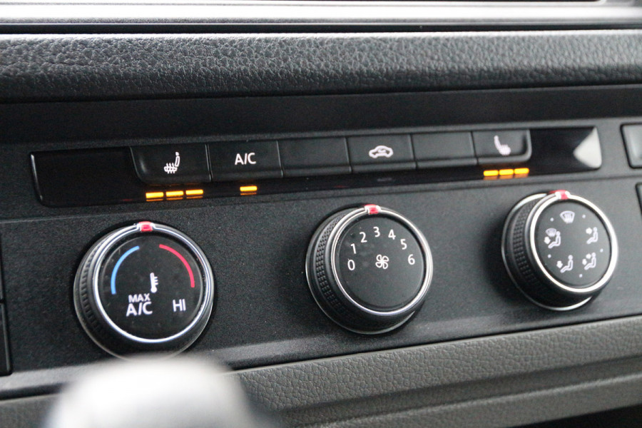 Volkswagen Crafter 2.0 TDI 140 | Aut. | 2x Schuifdeur | Standkachel | Camera | Airco..