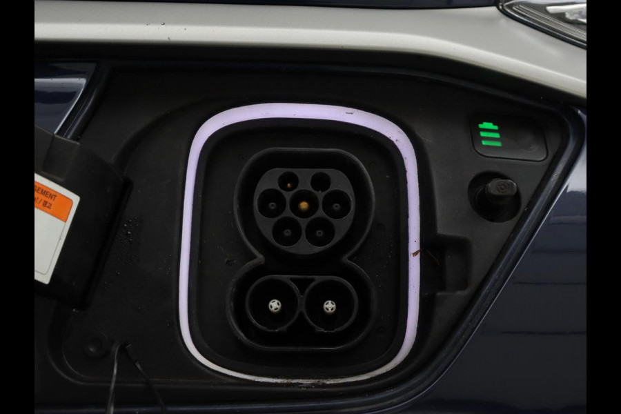 Hyundai Kona EV Premium 64 kWh | Leder | Stoelventilatie | Adaptive cruise | Wamtepomp | Head-Up | Camera | Carplay | Achterbankverwarming | Navigatie | Keyless