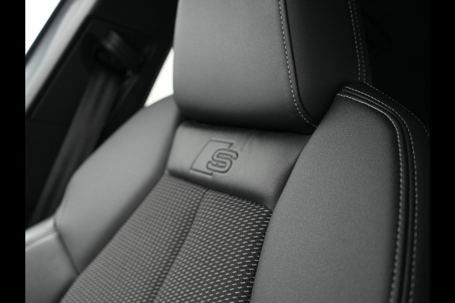 Audi Q4 Sportback e-tron 35 S edition 55 kWh 2 x S - Line INCL BTW | Adaptive Cruise | Camera | Sportstoelen Verwarmd | 20"L.M | Apple Carplay | Parkassist | Virtual | El. Achterklep |