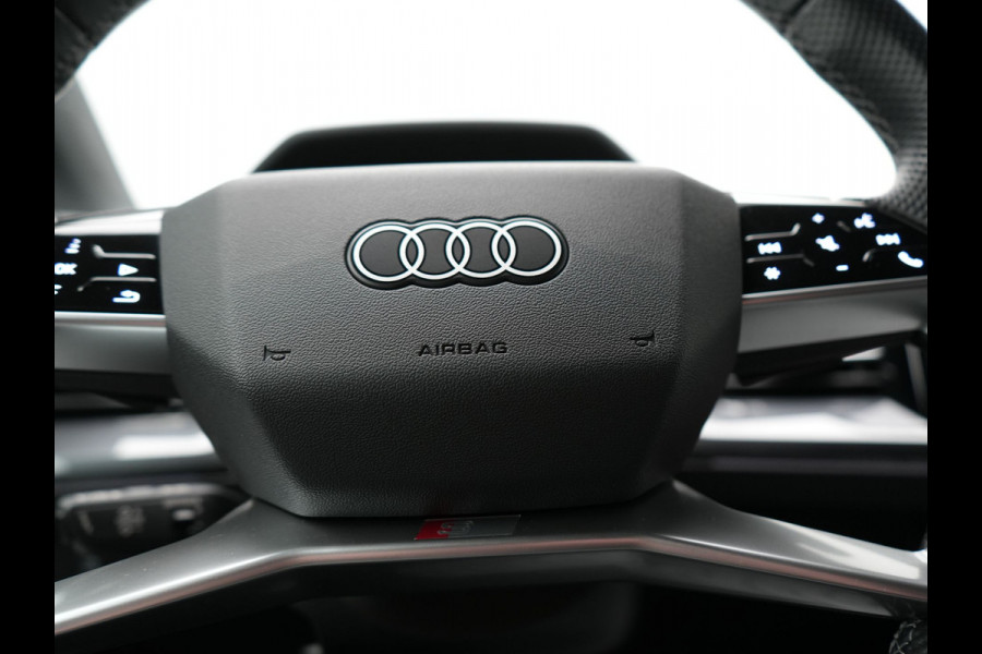 Audi Q4 Sportback e-tron 35 S edition 55 kWh 2 x S - Line INCL BTW | Adaptive Cruise | Camera | Sportstoelen Verwarmd | 20"L.M | Apple Carplay | Parkassist | Virtual | El. Achterklep |