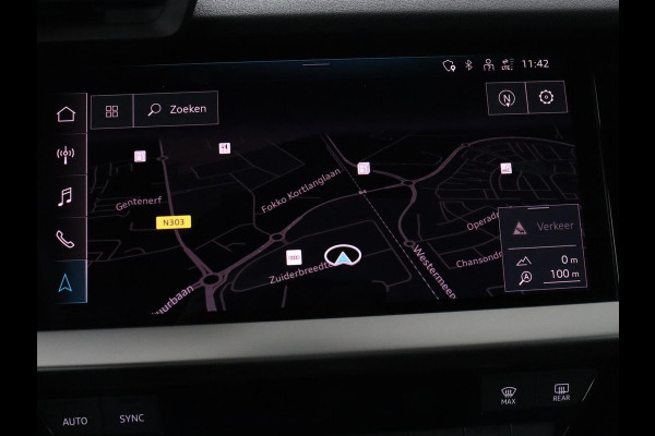 Audi A3 30 TFSI S edition | Leder | Virtual Cockpit | Carplay | Sportstoelen | Full LED | DAB | Climate control | Parkeerhulp | Navigatie | Cruise control