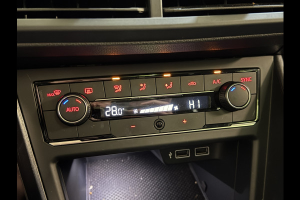 Volkswagen Polo TSI 95PK R-LINE VIRTUAL/CARPLAY/PANORAMADAK