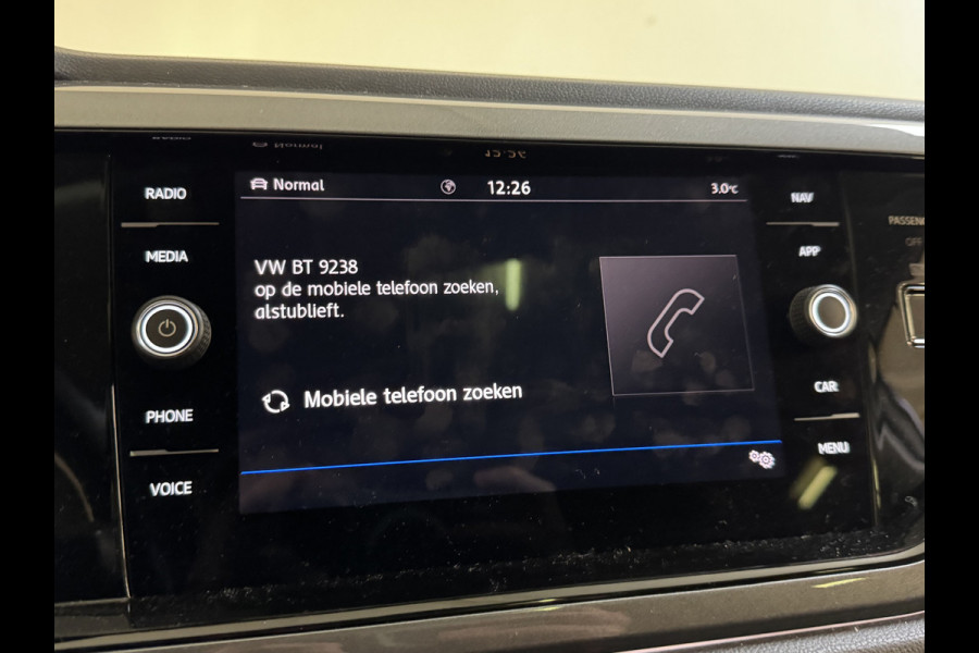 Volkswagen Polo TSI 95PK R-LINE VIRTUAL/CARPLAY/PANORAMADAK
