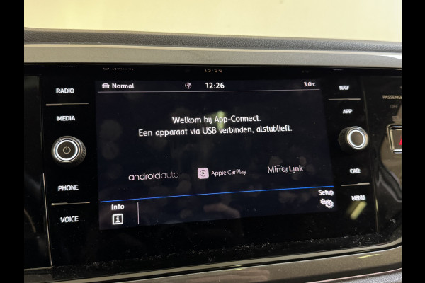 Volkswagen Polo TSI 95PK R-LINE VIRTUAL/CARPLAY/PANORAMADAK