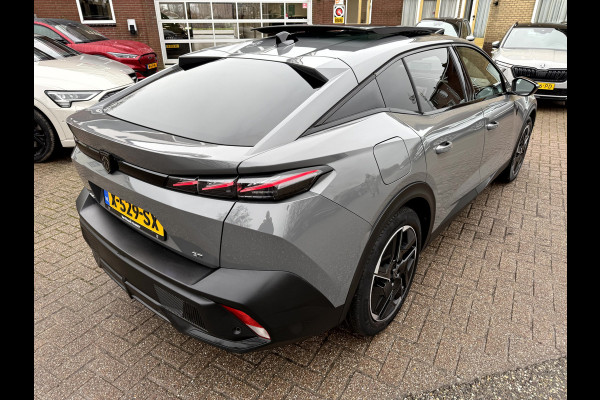 Peugeot 408 1.2 130pk GT Panoramadak, 360 camera, 19''Lmv, Focal audio