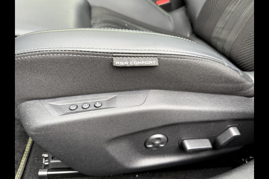Peugeot 408 1.2 130pk GT Panoramadak, 360 camera, 19''Lmv, Focal audio