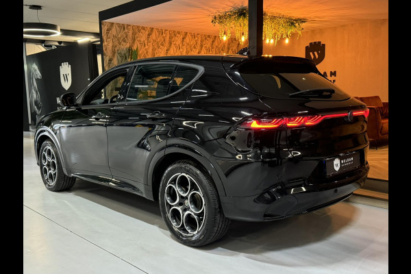 Alfa Romeo Tonale 1.5T Hybrid Ti Garantie StuurVW StoelVW Camera Adoptieve Cruise Elek Achterklep Navi Clima Led Dab Rijklaar