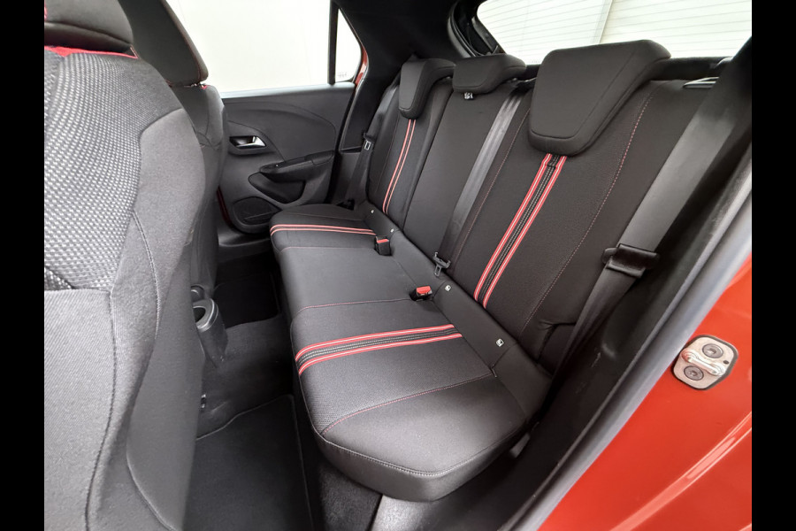 Opel Corsa 1.2T AUT-8 100PK GS Line 360°Camera PDC-a+v Apple Carplay Android Auto Airco Navi* Cruise Control Stoelverwarming Two-Tone Lak Lmv 17" Lane Assist Privacy Glas Led Isofix 1e Eigenaar Origineel Nederlandse Auto € 27.000 nieuw