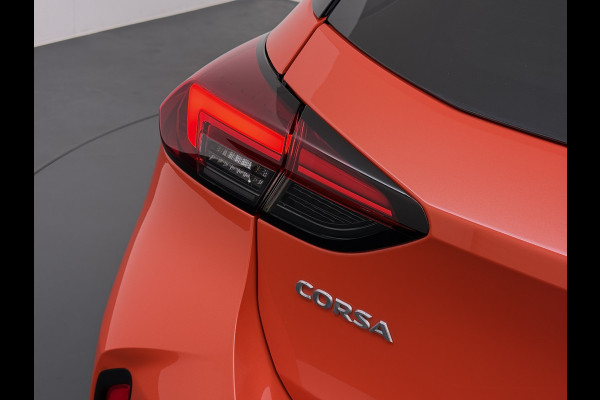 Opel Corsa 1.2T AUT-8 100PK GS Line 360°Camera PDC-a+v Apple Carplay Android Auto Airco Navi* Cruise Control Stoelverwarming Two-Tone Lak Lmv 17" Lane Assist Privacy Glas Led Isofix 1e Eigenaar Origineel Nederlandse Auto € 27.000 nieuw