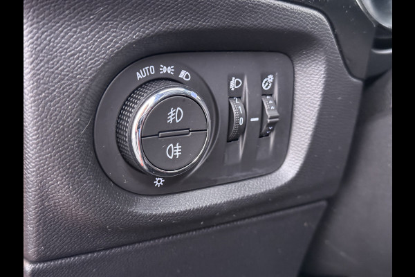 Opel Corsa 1.2T AUT-8 100PK GS Line 360°Camera PDC-a+v Apple Carplay Android Auto Airco Navi* Cruise Control Stoelverwarming Two-Tone Lak Lmv 17" Lane Assist Privacy Glas Led Isofix 1e Eigenaar Origineel Nederlandse Auto € 27.000 nieuw