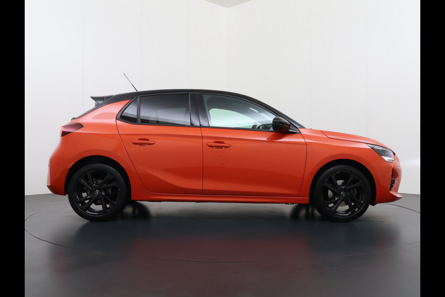 Opel Corsa 1.2T AUT-8 100PK GS Line 360°Camera PDC-a+v Apple Carplay Android Auto Airco Navi* Cruise Control Stoelverwarming Two-Tone Lak Lmv 17" Lane Assist Privacy Glas Led Isofix 1e Eigenaar Origineel Nederlandse Auto € 27.000 nieuw