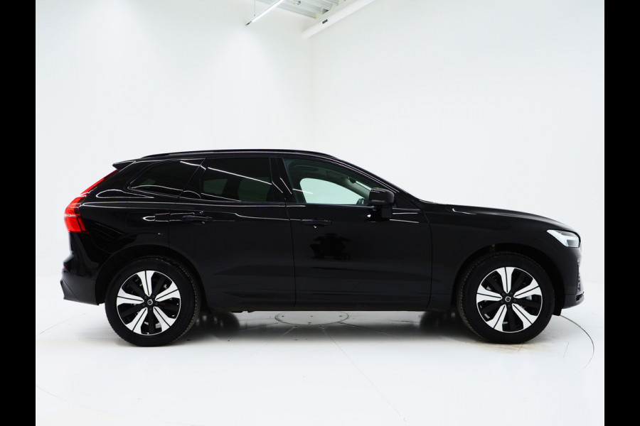 Volvo XC60 2.0 T6 Plug-in Hybrid AWD Plus Dark Long Range | Panoramadak | Leder | Camera | Keyless | Memory | Virtual | DAB | Carplay